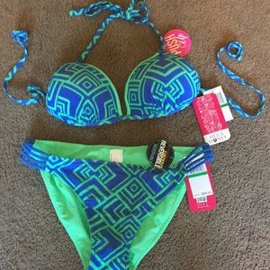 Brand new 2 pcs bathing suit